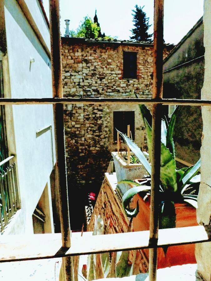 Centralissimo Nel Cuore Del Borgo Suvereto Kültér fotó