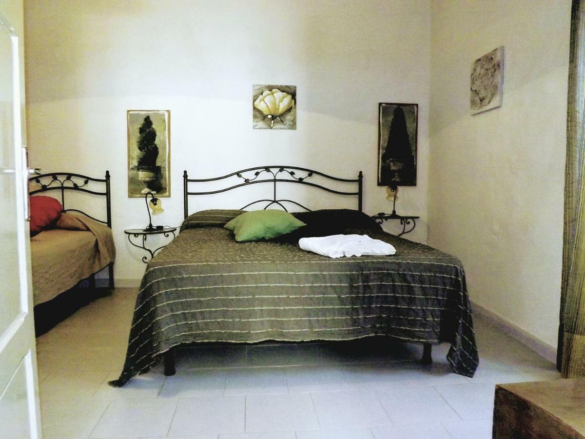 Centralissimo Nel Cuore Del Borgo Suvereto Kültér fotó