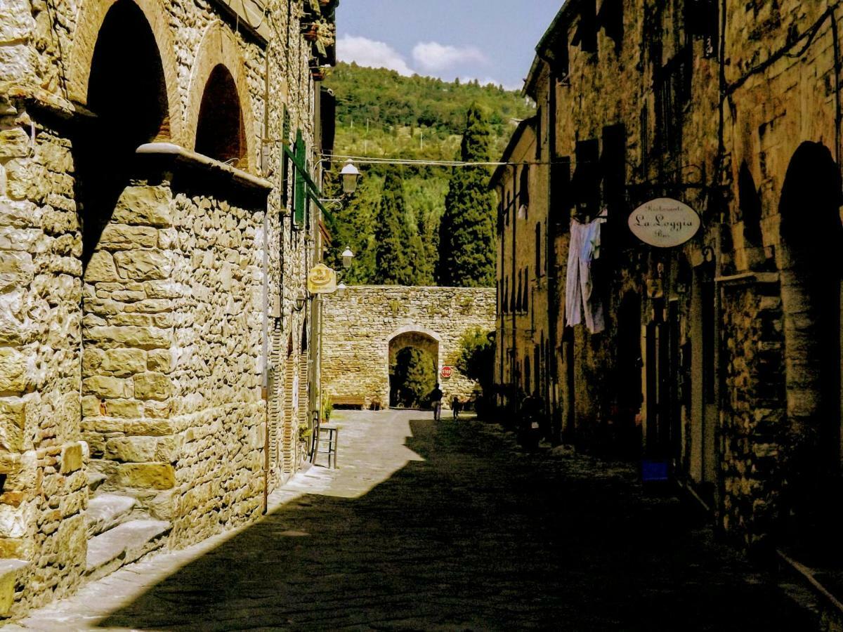 Centralissimo Nel Cuore Del Borgo Suvereto Kültér fotó