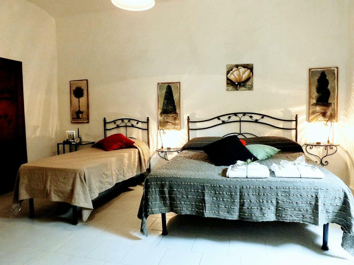 Centralissimo Nel Cuore Del Borgo Suvereto Kültér fotó
